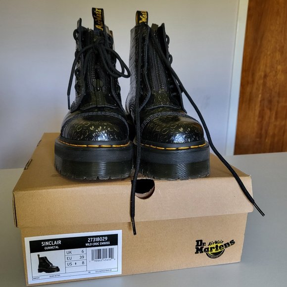 Dr. Martens Wild Croc Sinclair boots - Picture 2 of 16